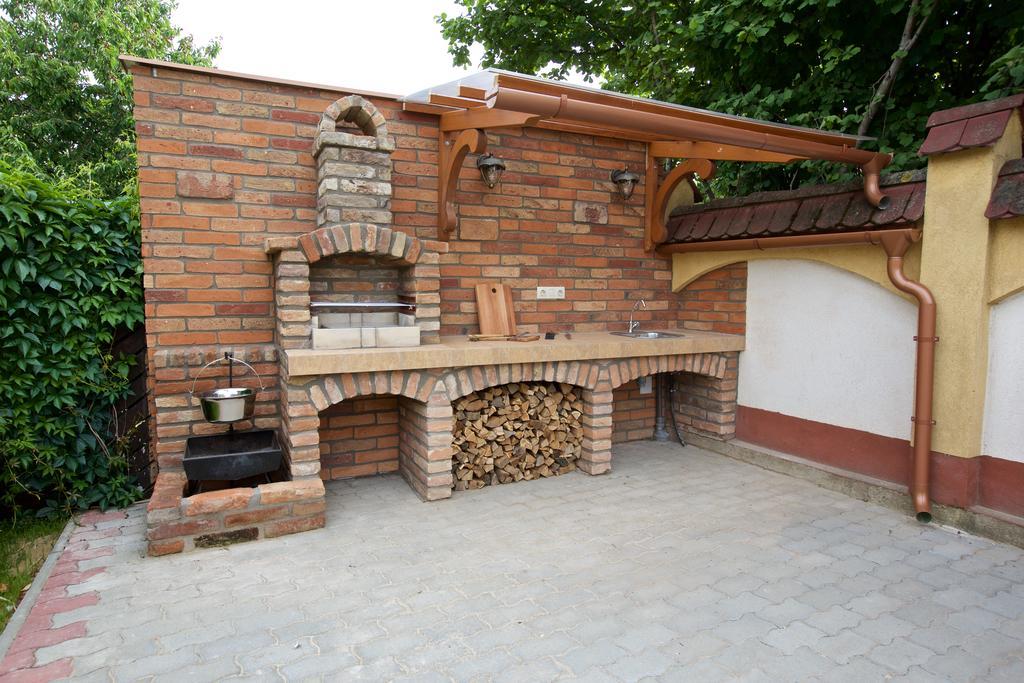 Főnix Apartman Apartman Hajdúszoboszló Kültér fotó