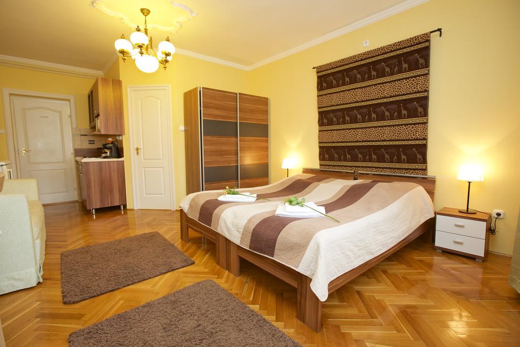 Főnix Apartman Apartman Hajdúszoboszló Kültér fotó